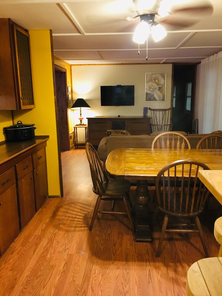 Smoky View Cottages & RV Resorts - photo 28