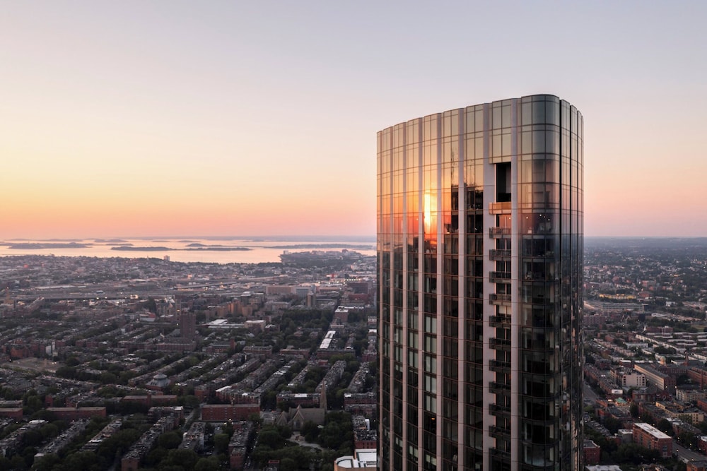 Four Seasons Hotel One Dalton Street Boston - photo 99
