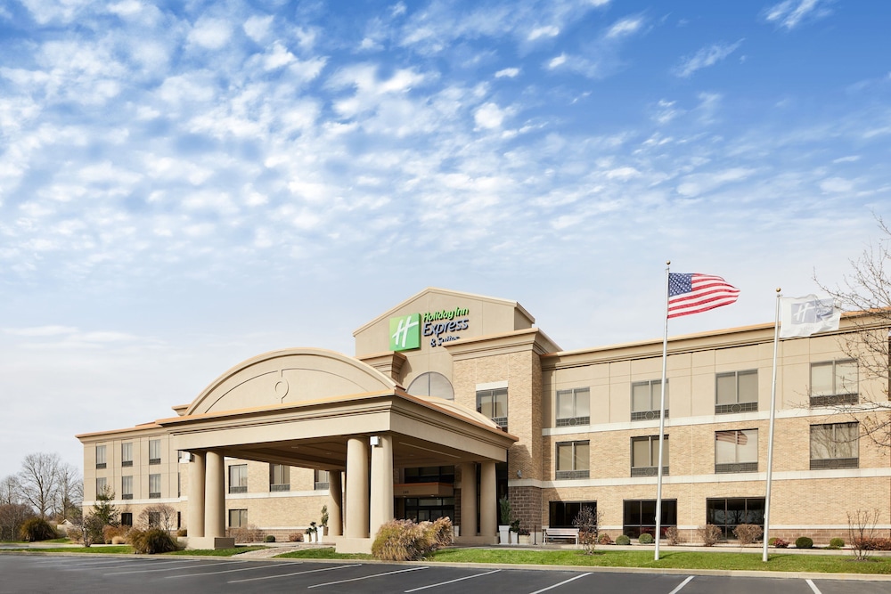 Holiday Inn Express & Suites Seymour by IHG - photo 25