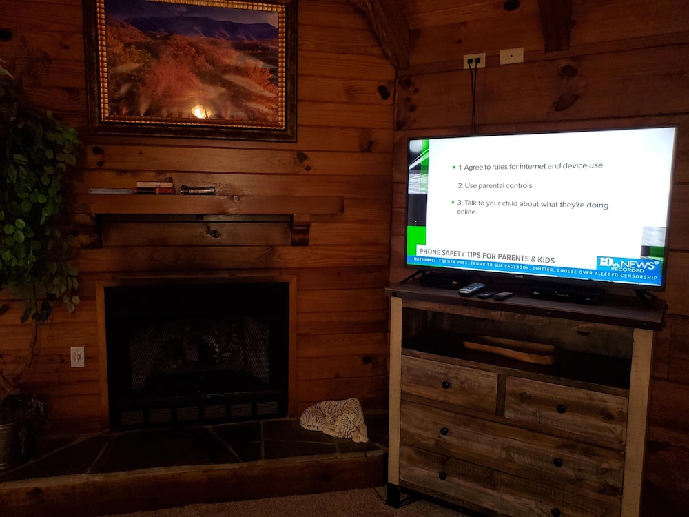 Wild Thing #1525 — 4-Star Luxury Hotel in Gatlinburg, United States