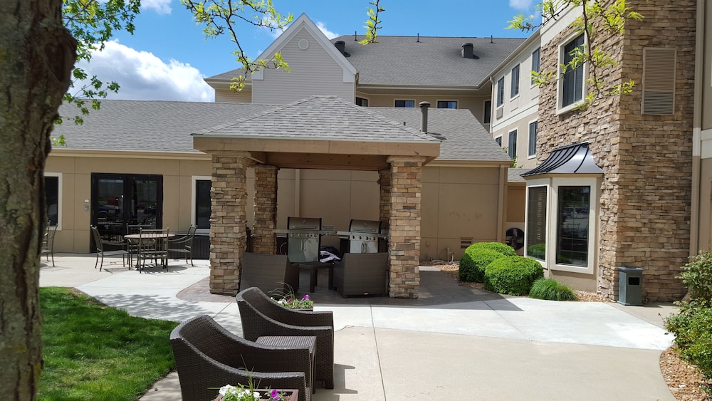 Staybridge Suites South Springfield by IHG - photo 30