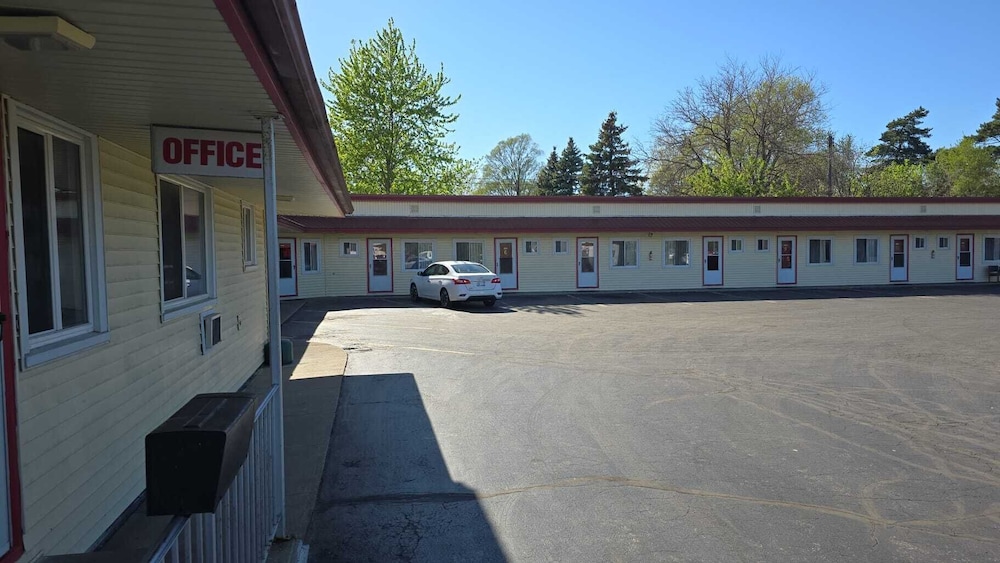 Paul’s Motel in Bay, United States