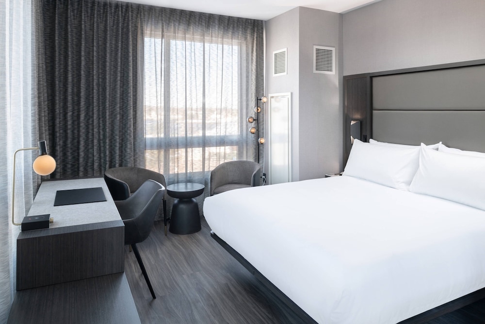 AC Hotel by Marriott Portsmouth - photo 11
