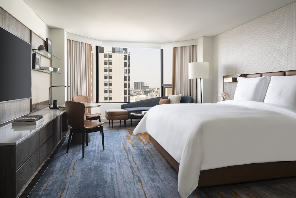 Four Seasons Hotel Houston - photo 21