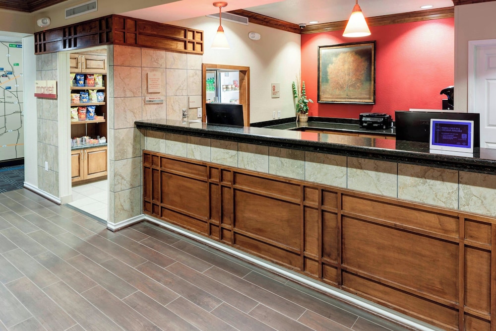 TownePlace Suites by Marriott Texarkana - photo 2