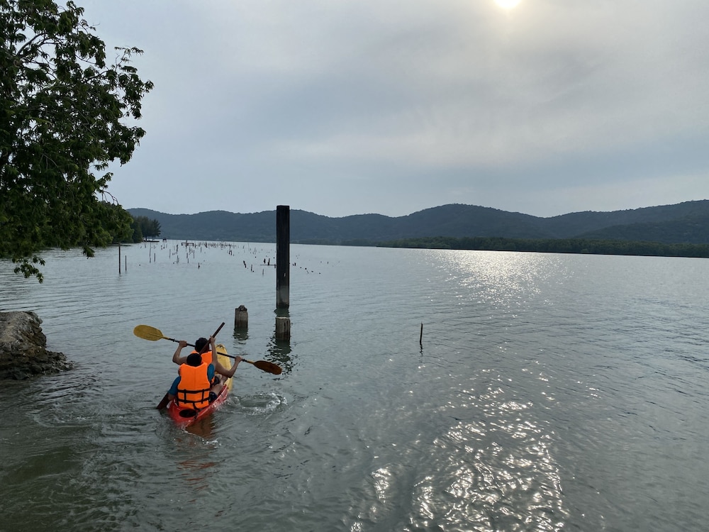 Ko Nokyai Resort in Tha Mai, Thailand