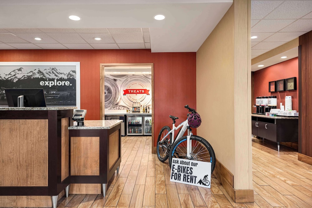 Hampton Inn & Suites Silverthorne - photo 6