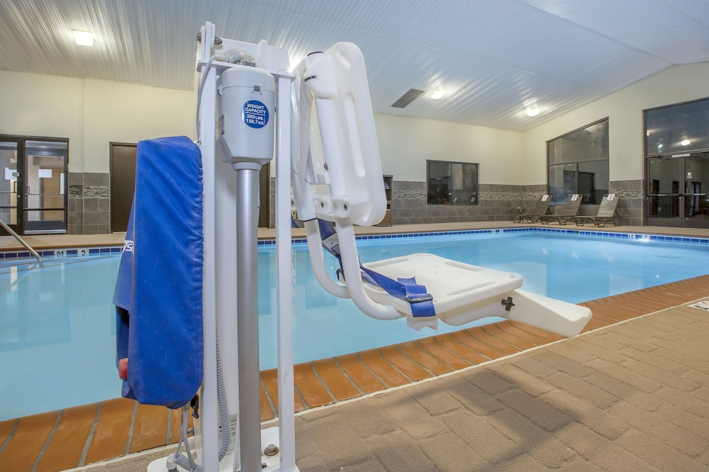 Holiday Inn Express Berea by IHG - photo 17