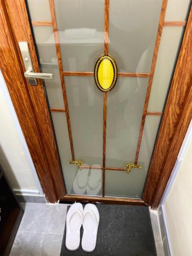 Self Contained Private Room with Gym