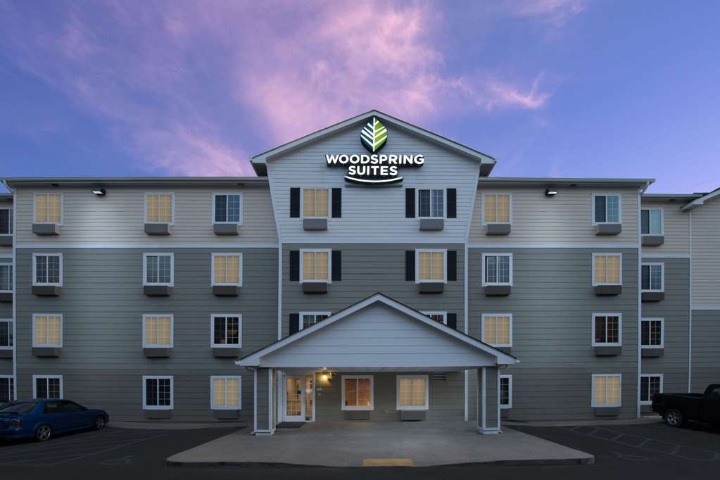WoodSpring Suites Greenville Simpsonville - photo 4