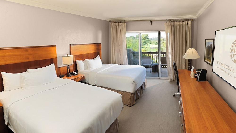 Temecula Creek Inn - photo 10