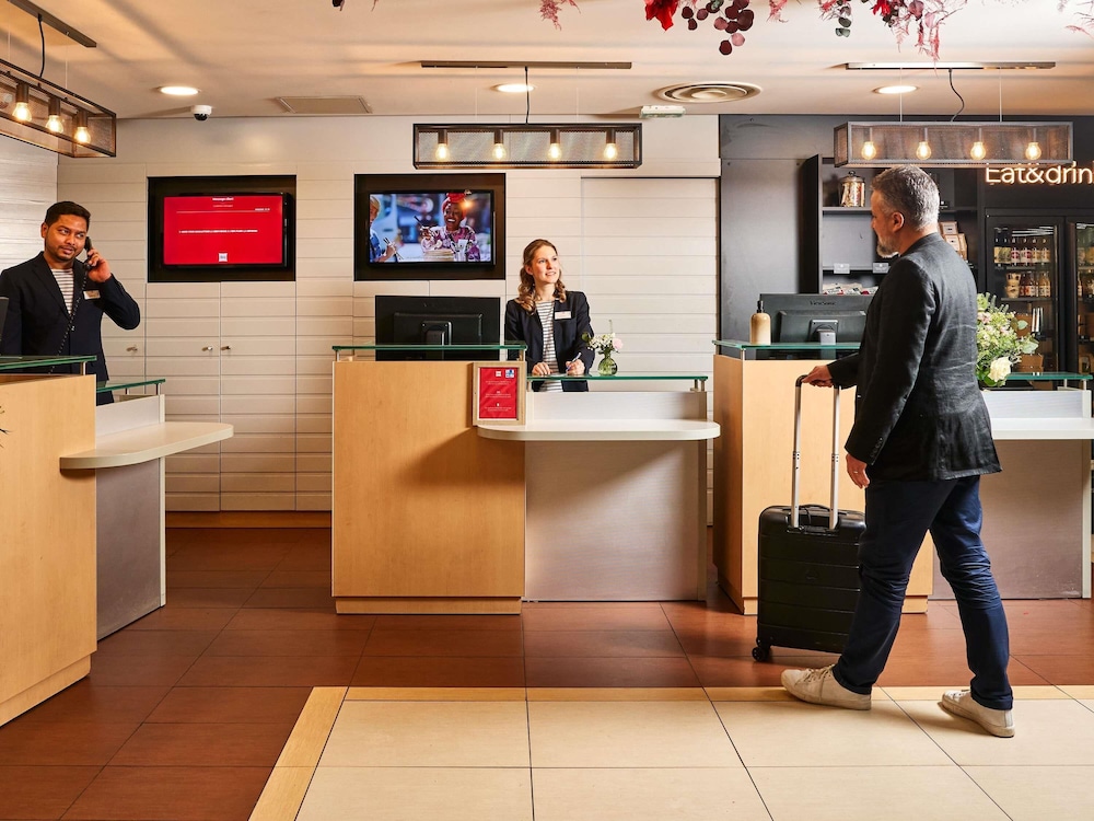 ibis Paris La Défense Esplanade pet-friendly hotel La Defense