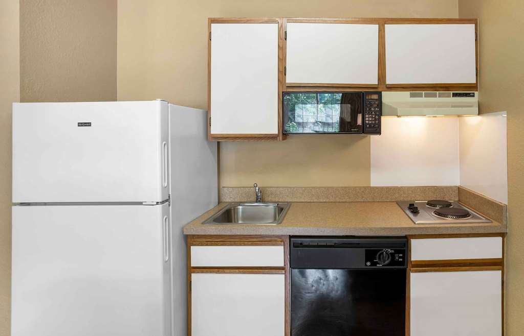 Extended Stay America Suites Fishkill Route 9 - photo 41