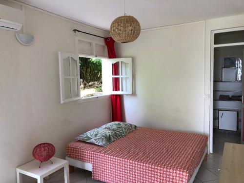 Studio Launa 5 lotissenent Tolbiac 2 Route de la Regrettée 97114 Trois Rivières — 4-Star Luxury Hotel in Trois-Rivieres, Guadeloupe