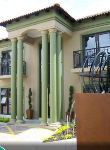 Royal Hotel — hotel in Polokwane