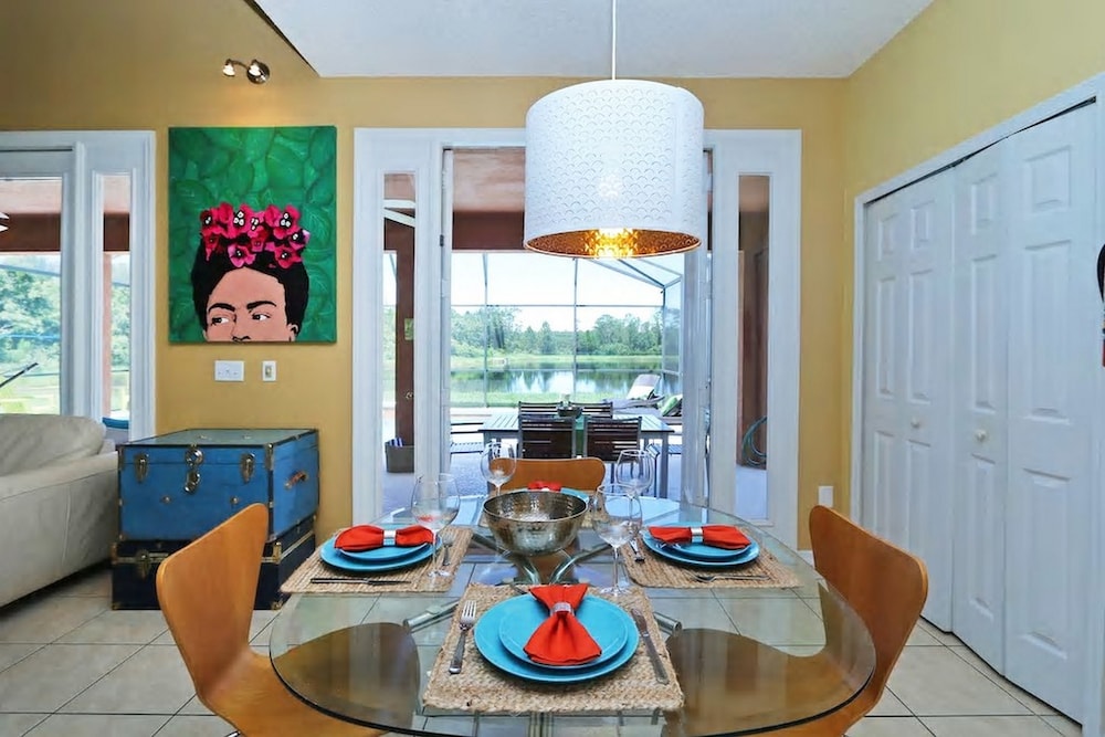 Aquamarine Hideaway — 4-Star Luxury Hotel in Kissimmee, United States