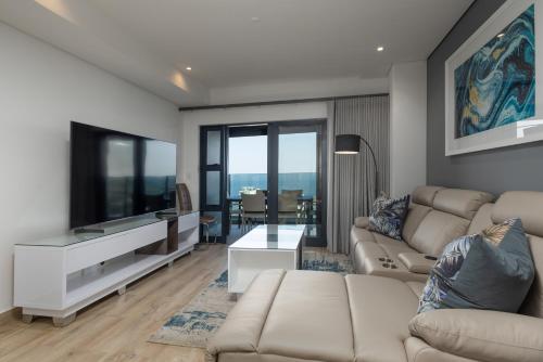2109 Oceans Apartment by Stay in Umhlanga — 4-Star Luxury Hotel in Durban, South Africa