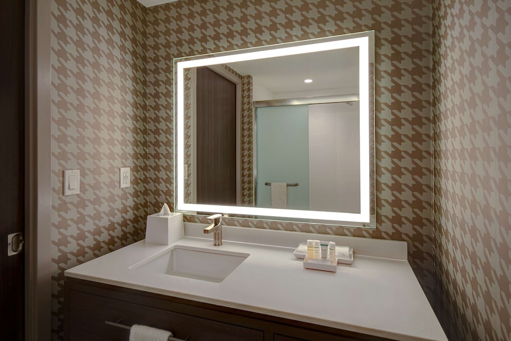 Home2 Suites by Hilton Troy - photo 22