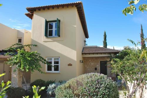 Villa Nefeli Charming Townhouse in the Heart of Aphrodite Hills Resort in Unknown City, Cyprus