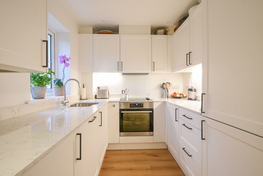 22 Applebee Way — Lyme Regis — photo 5
