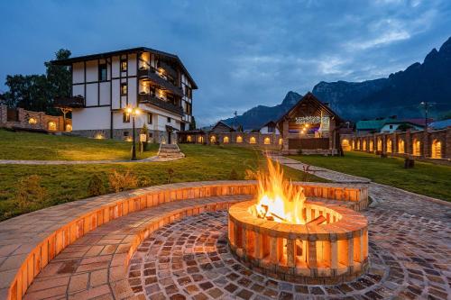 Vila Norbe — 4-Star Luxury Hotel in Busteni, Romania