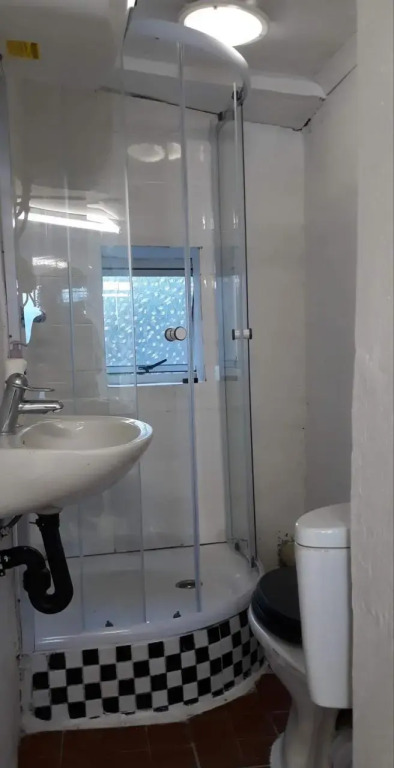 Cozy Private En Suite Studio
