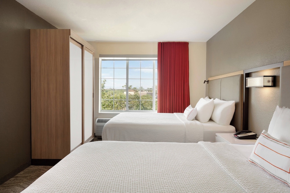 SpringHill Suites Phoenix Chandler Fashion Center - photo 5