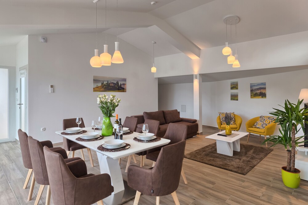 Villa Milemanda — 4-Star Luxury Hotel in Pula, Croatia