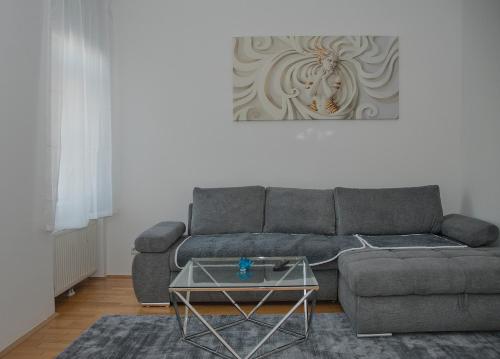 Blue Lotus Apartment — 5-Star Luxury Hotel in Vienna, Austria