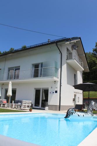 Landhaus Anton — 4-Star Luxury Hotel in Zakanje, Croatia