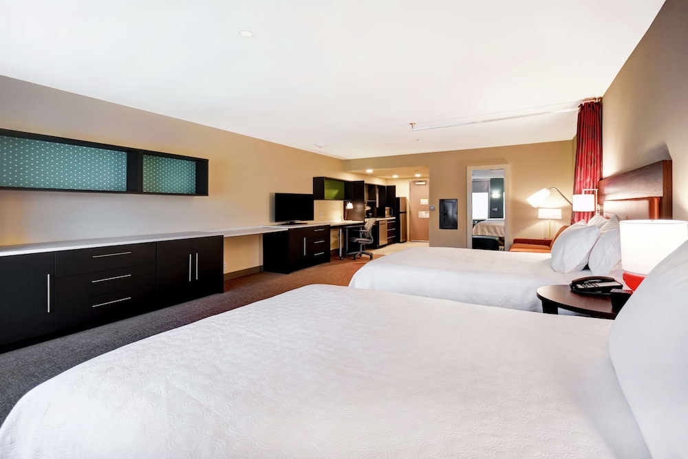 Home2 Suites by Hilton Lagrange - photo 12