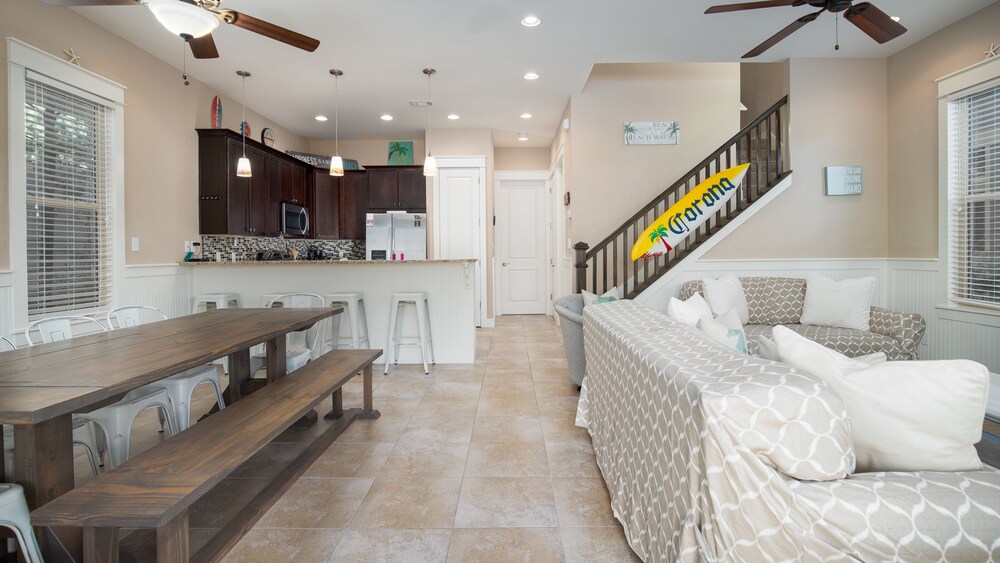 Positive Latitude By Blueswell in Seaside, United States