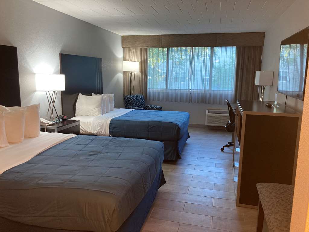Best Western Plus Reading Inn & Suites - photo 61