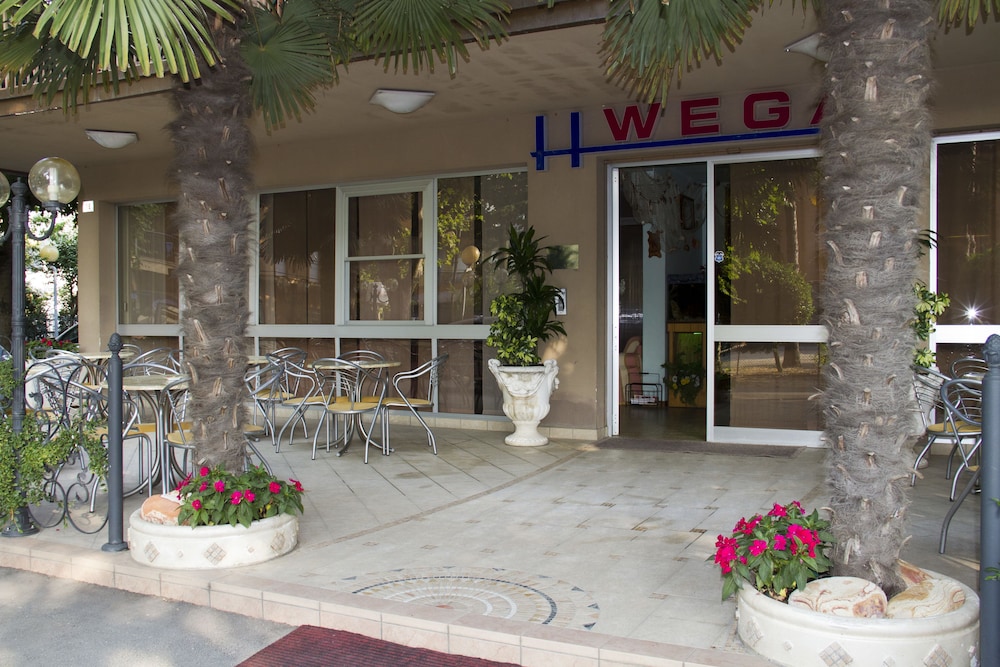 Hotel Wega - last minute hotel in Rimini