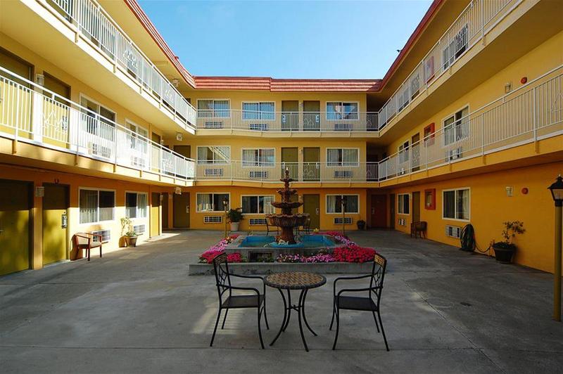 Imperial Inn Oakland - photo 38
