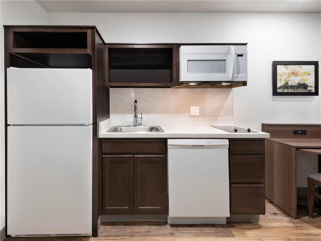 Woodspring Suites Charlotte Airport - photo 17