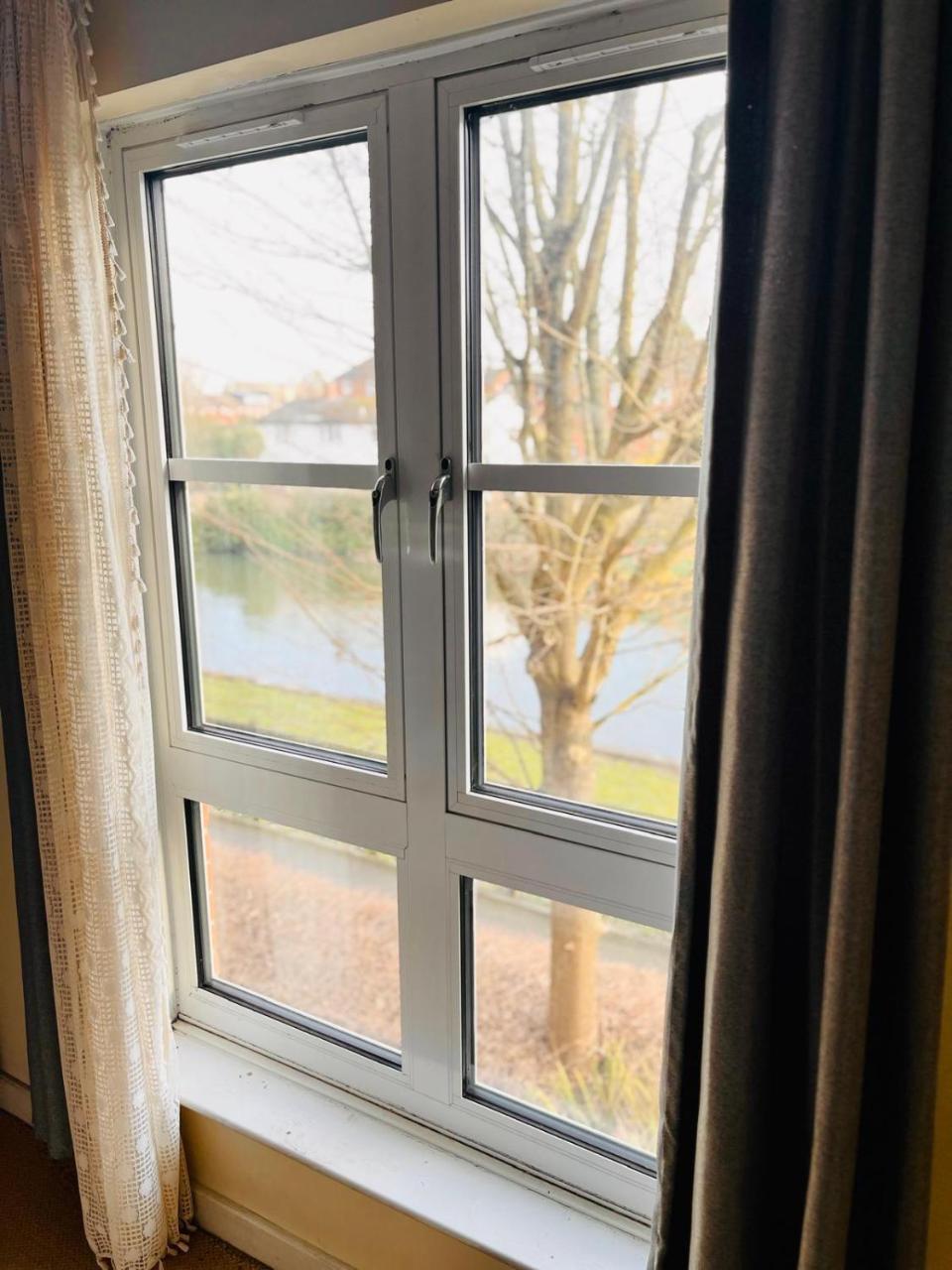 2 Bedroom Flat with River View