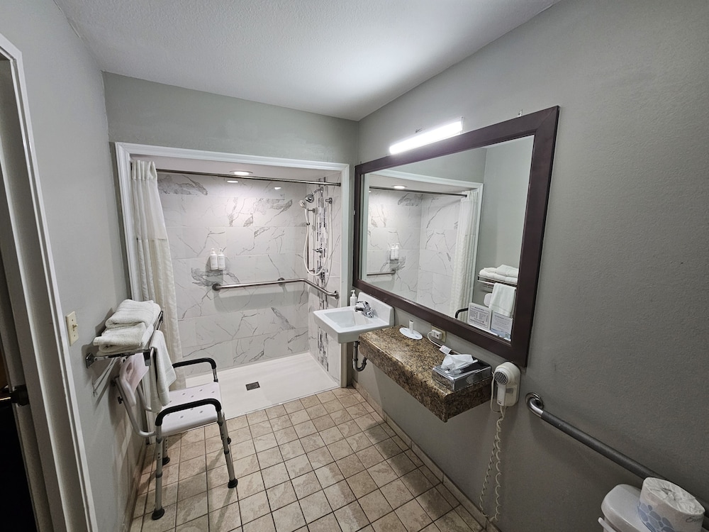 Super 8 by Wyndham McGehee - photo 39