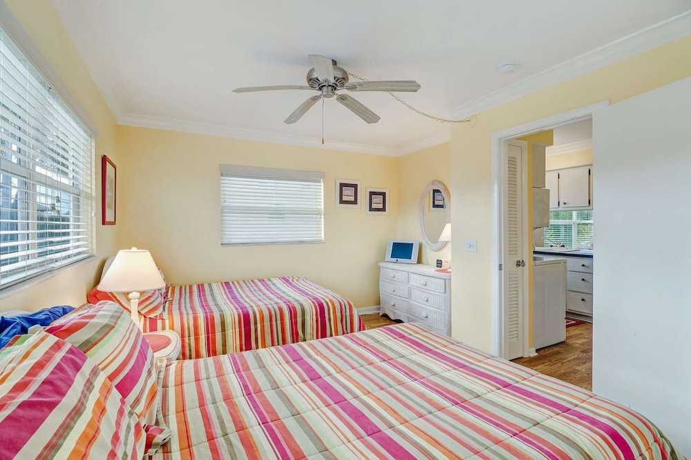 Bahama Beach Club - photo 24
