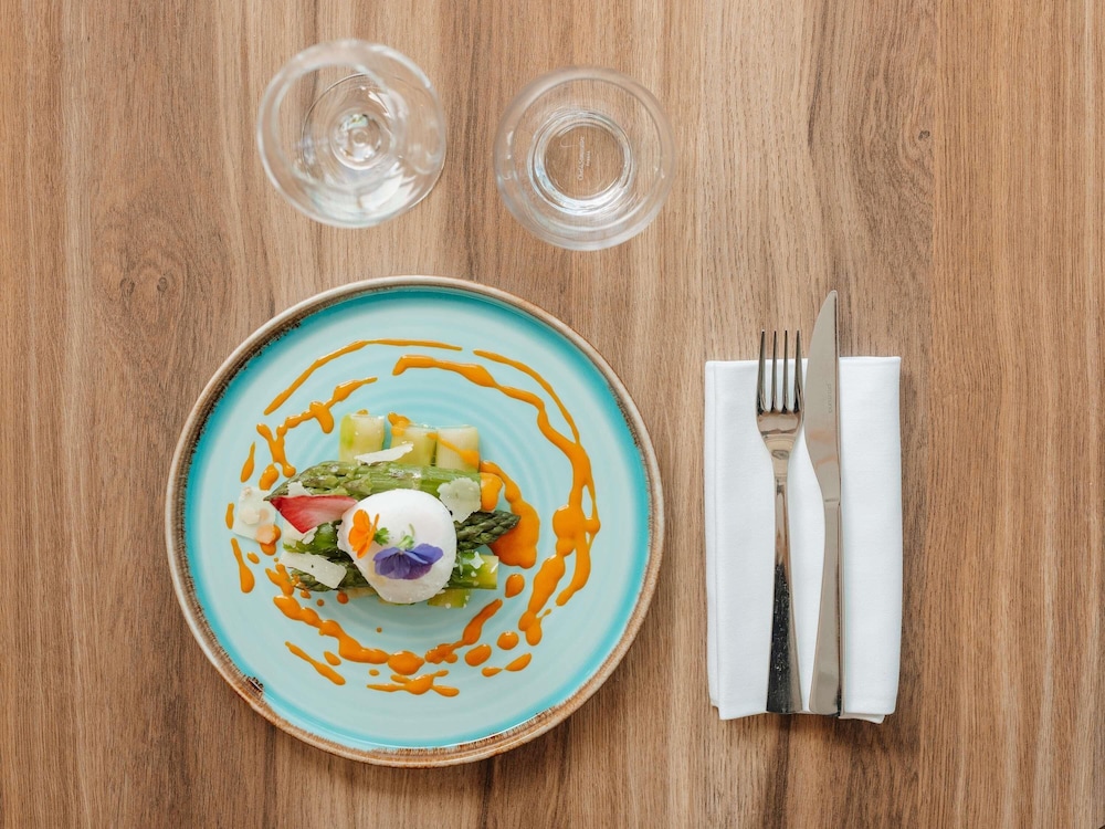 מזון ומשקאות