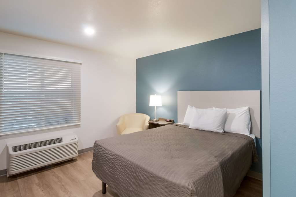 Woodspring Suites Mesa Chandler - photo 18