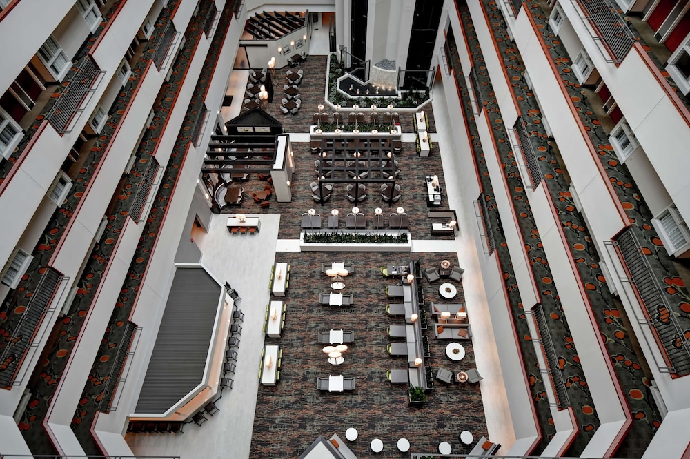 Embassy Suites Little Rock - photo 7