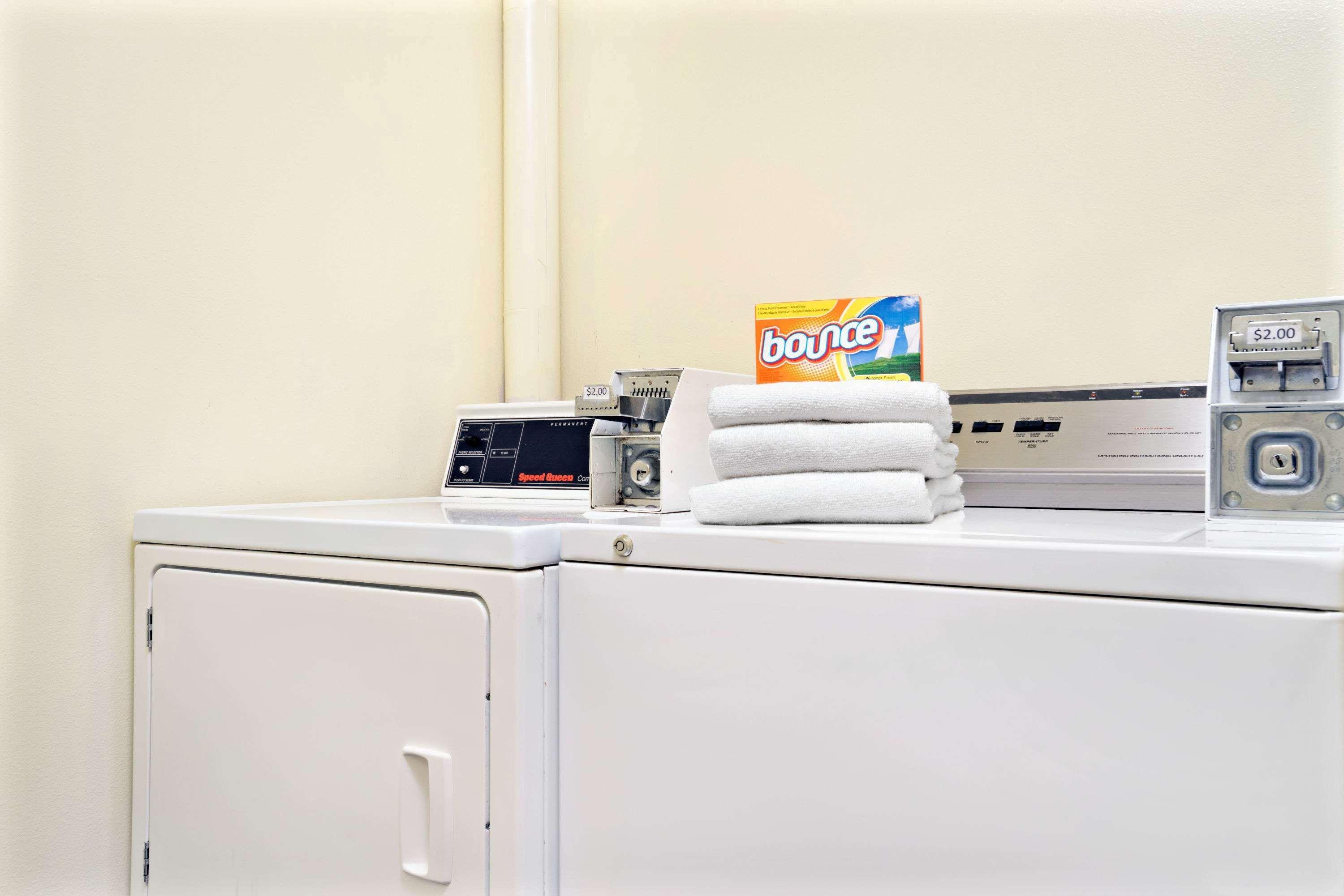 Super 8 by Wyndham Hudson - photo 72
