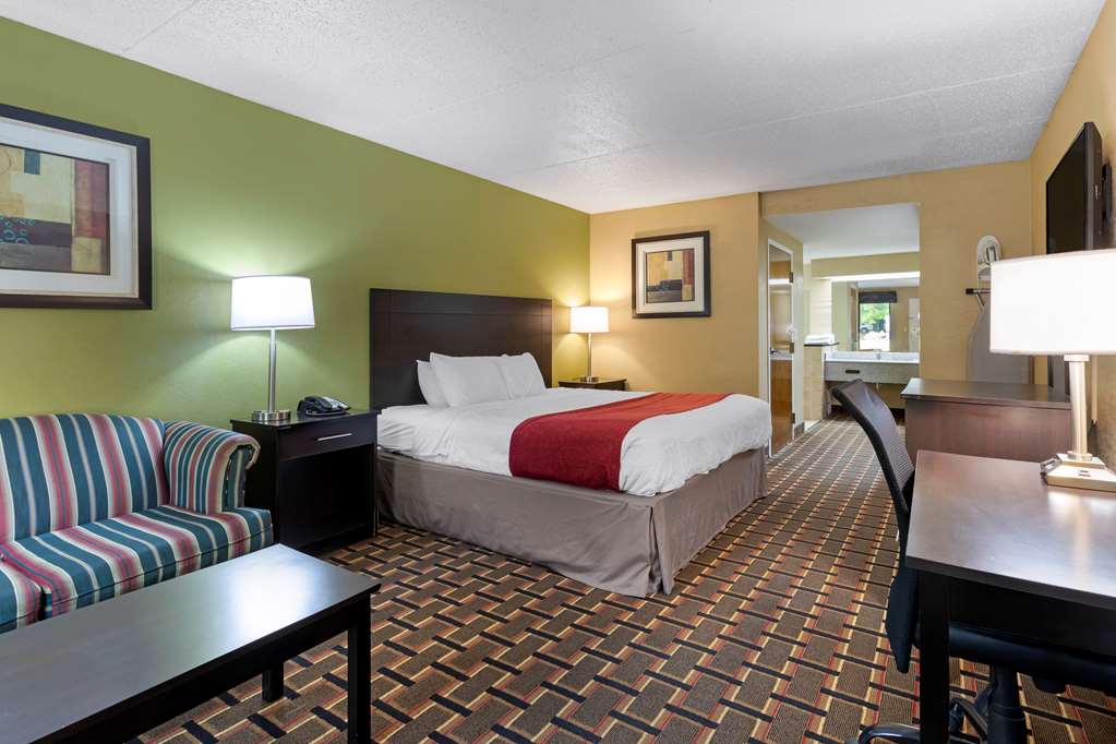 SureStay Hotel by Best Western Lenoir City - photo 16