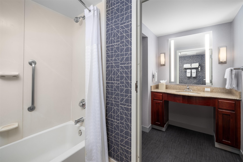 Homewood Suites by Hilton Dulles North Loudoun - photo 22