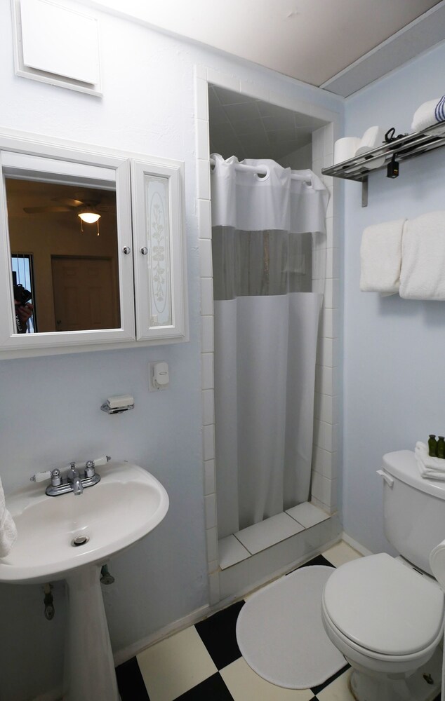 Sabal Palms Inn - photo 31