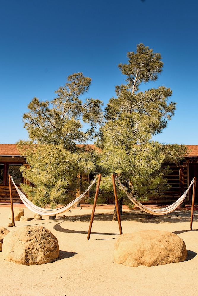 Pioneertown Motel - photo 20