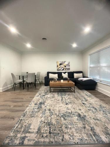 New Apt 2 Bed 2 Bath with Amazing PATIO — 4-Star Luxury Hotel in Fort Lauderdale, United States