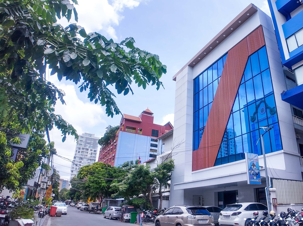 Dlsd Hotel in Phnom Penh, Cambodia