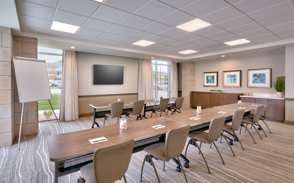 Staybridge Suites Lehi Traverse Ridge Center by IHG - photo 43